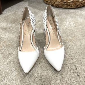 Jessica Simpson white scalloped heels